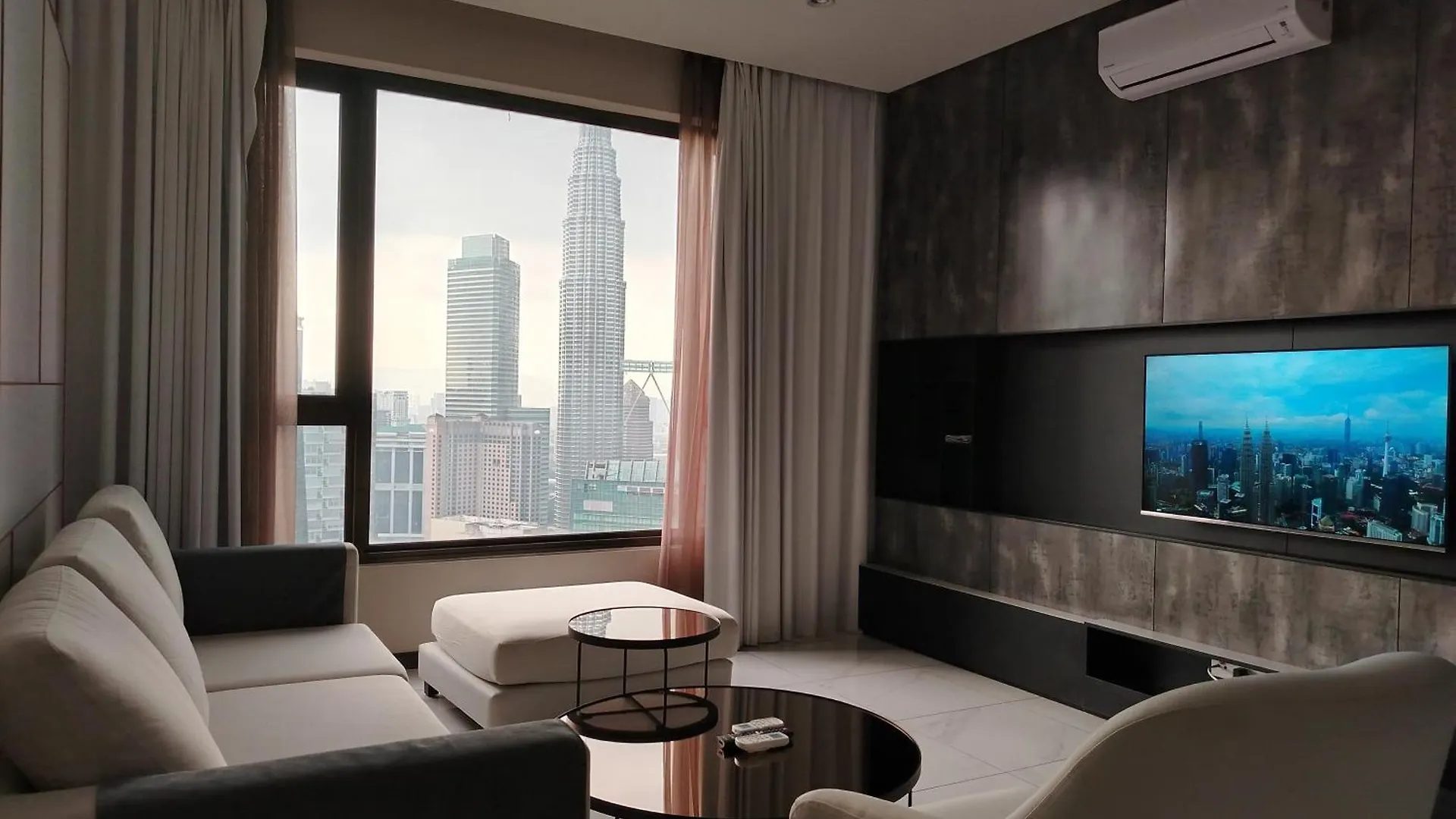 Klcc Suites By Hibernate Kuala Lumpur 0*,